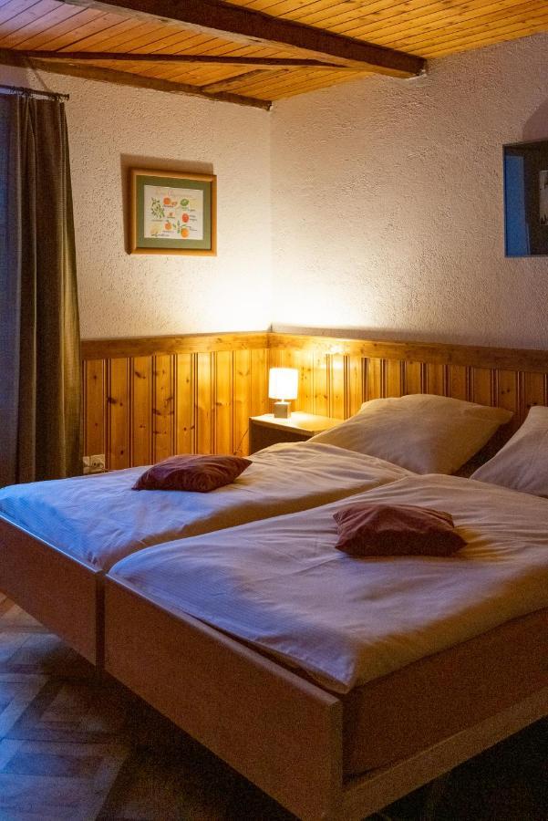 Auberge Du Prevoux Le Locle Dış mekan fotoğraf